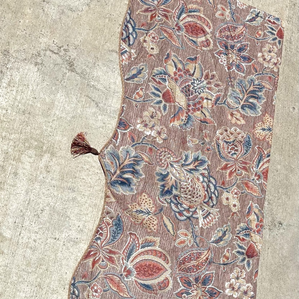 Curtain